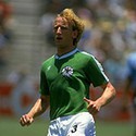 100 Pics Football Legends Answers Level 17