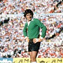 100 Pics Football Legends Answers Level 72